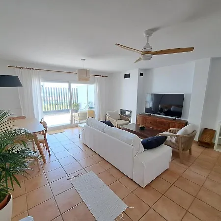 Adosado Con Vistas Increibles- Solo Familias Nyaraló